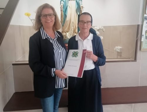 El Colegio de Dentistas de la provincia tinerfeña realiza una donación al Comedor Social La Milagrosa