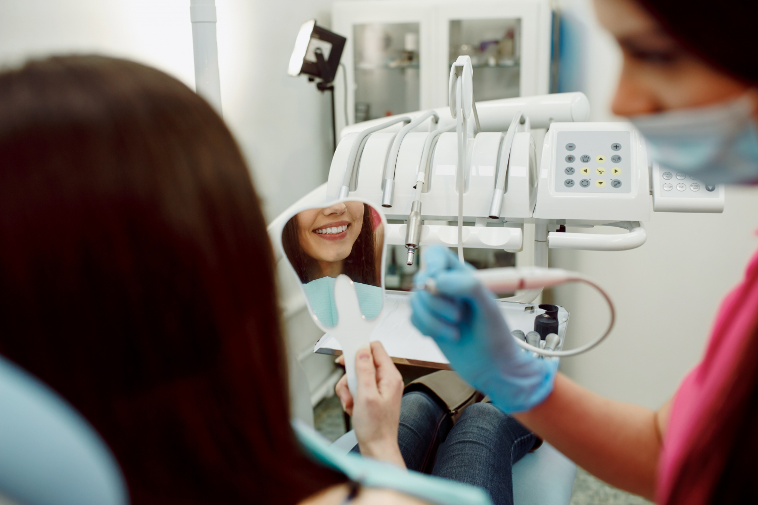 Paciente en consulta dental.