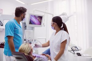 Usuaria en consuta del dentista. 